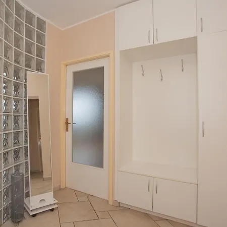 Mozart דירה שיבניק