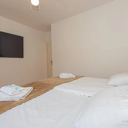 דירה Mozart שיבניק