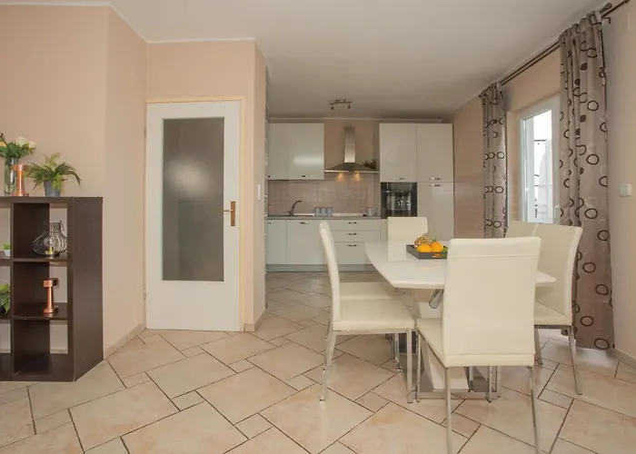 Mozart Apartamento Šibenik